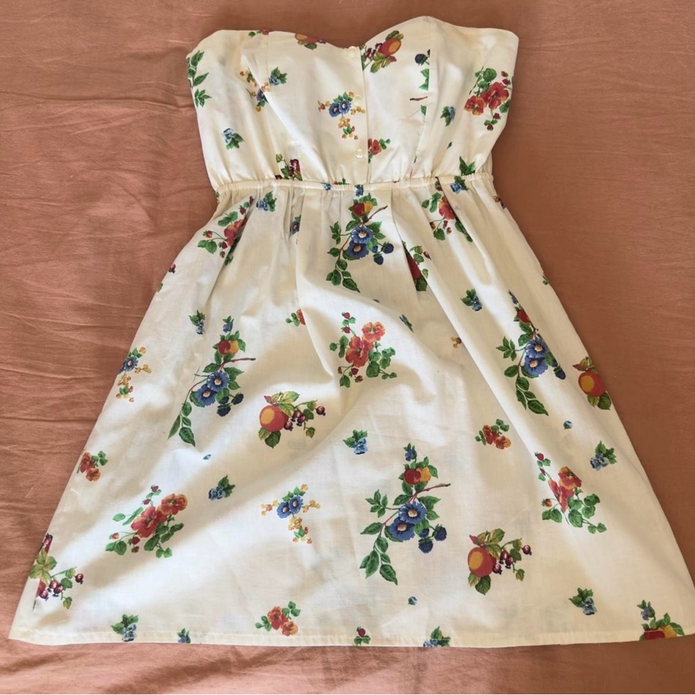 Alice London White Strapless Minidress